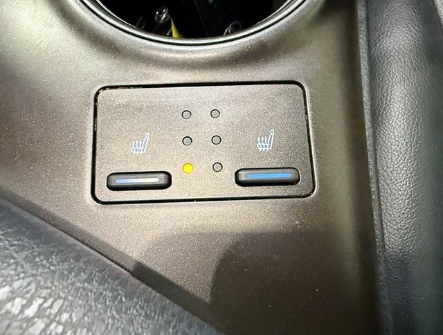 2022 Toyota Camry SE - 22936276 - 23