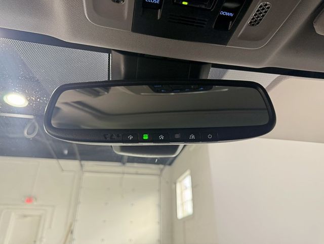 2022 Toyota Camry SE - 22936276 - 25