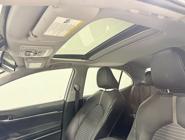 2022 Toyota Camry SE - 22936276 - 30