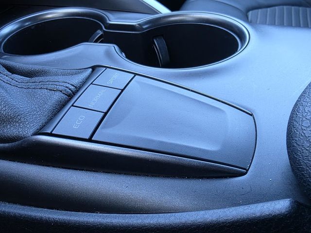 2022 Toyota Camry SE - 22966499 - 17