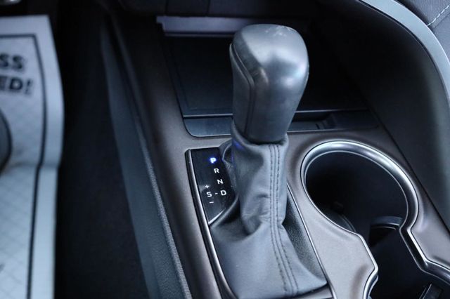 2022 Toyota Camry SE - 23029139 - 43