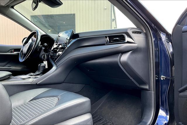 2022 Toyota Camry SE - 22906668 - 11