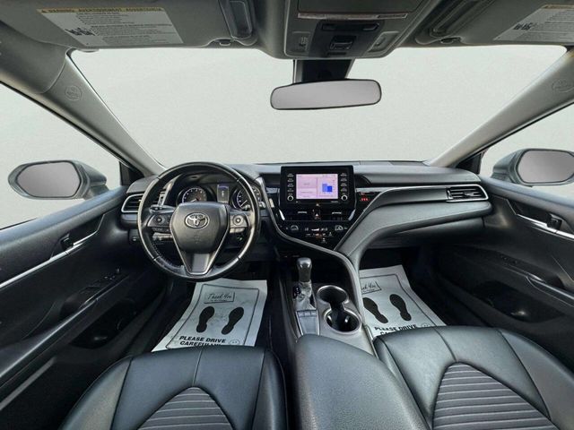2022 Toyota Camry SE 4dr Sedan - 23057769 - 18