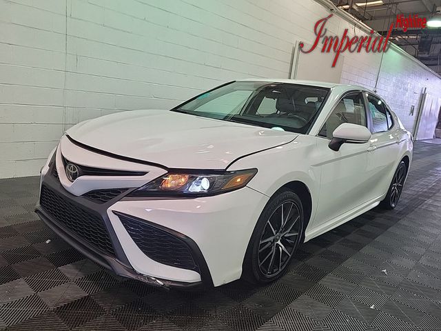 2022 Toyota Camry SE Automatic - 22777964 - 0