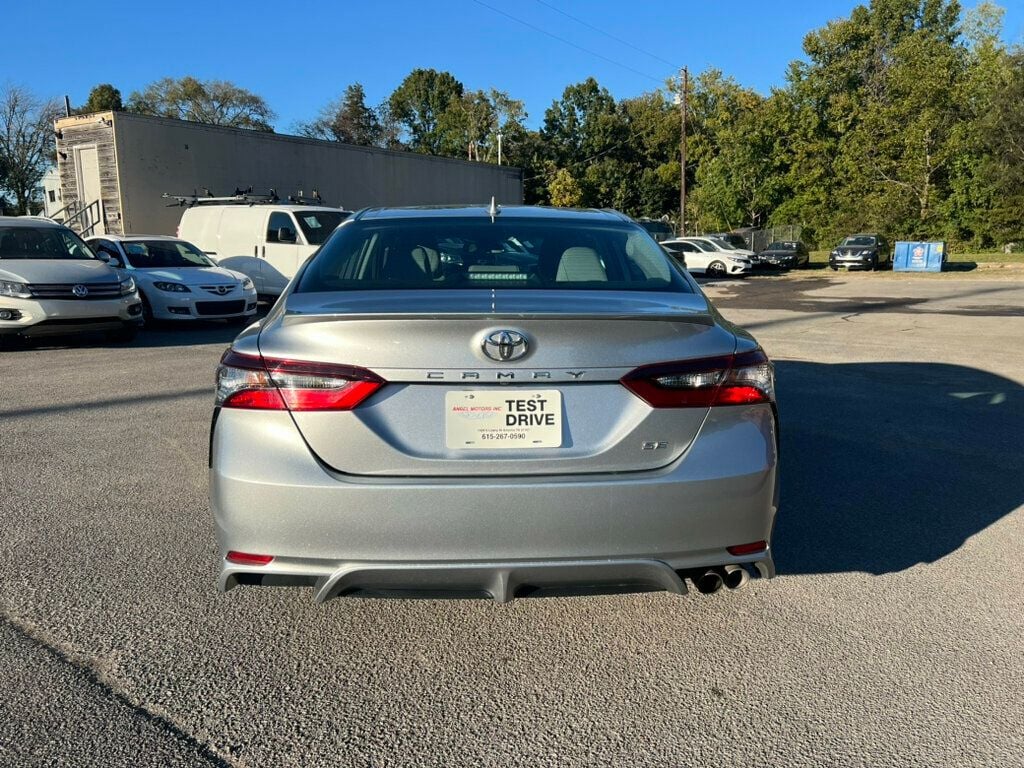 2022 Toyota Camry SE Automatic - 22635976 - 2