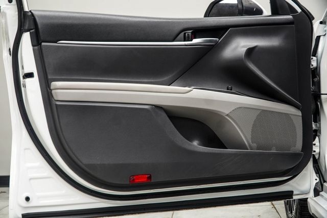 2022 Toyota Camry SE Automatic - 22948903 - 27