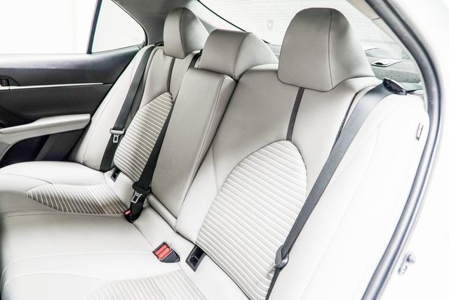 2022 Toyota Camry SE Automatic - 22948903 - 33