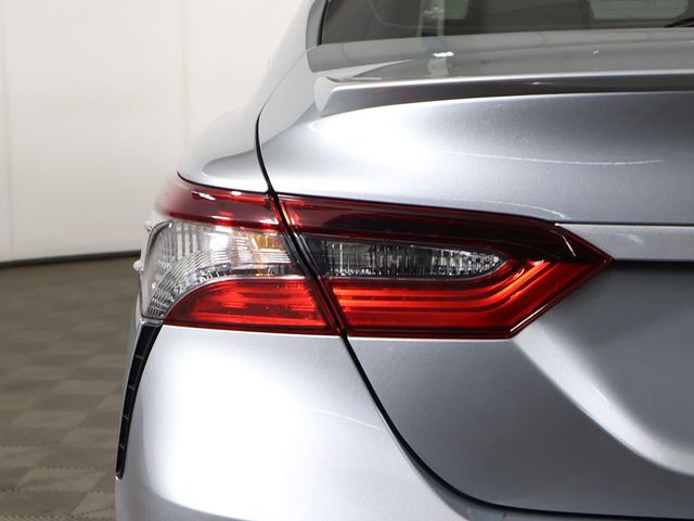 2022 Toyota Camry SE Automatic - 23051103 - 11