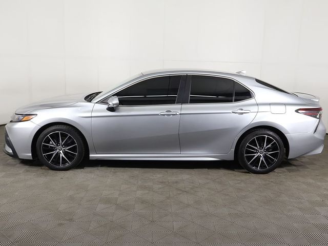 2022 Toyota Camry SE Automatic - 23051103 - 13