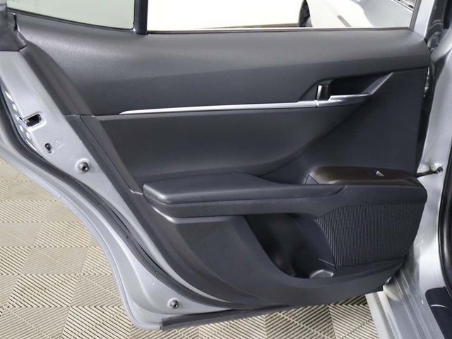 2022 Toyota Camry SE Automatic - 23074193 - 19