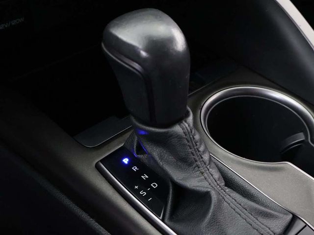 2022 Toyota Camry SE Automatic - 23074193 - 41