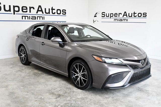 2022 Toyota Camry SE Automatic - 22405582 - 2