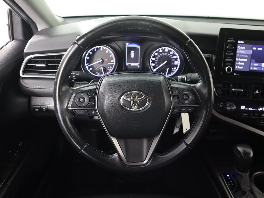 2022 Toyota Camry SE Automatic - 22763343 - 32