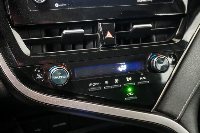 2022 Toyota Camry SE Automatic - 22983931 - 24