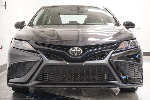 2022 Toyota Camry SE Automatic - 22983931 - 37