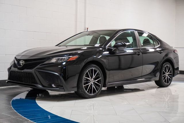 2022 Toyota Camry SE Automatic - 22983931 - 3