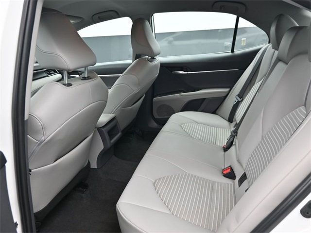 2022 Toyota Camry SE Automatic - 22930345 - 10