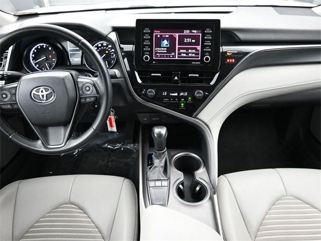 2022 Toyota Camry SE Automatic - 22930345 - 15