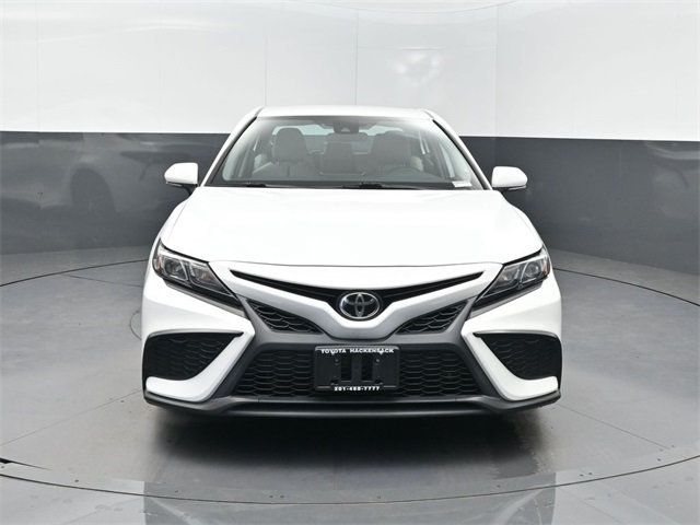 2022 Toyota Camry SE Automatic - 22930345 - 34