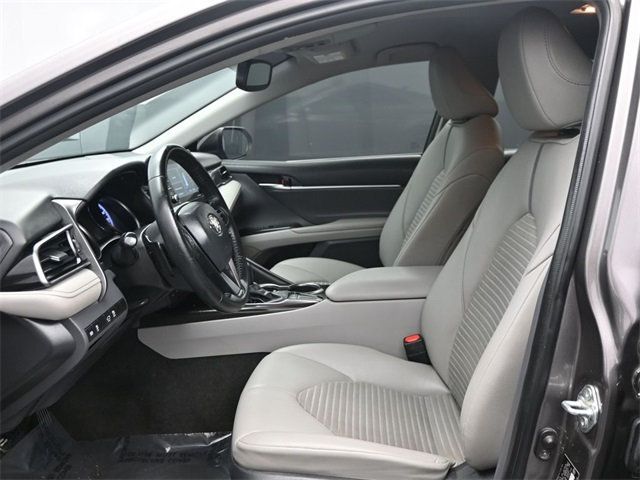 2022 Toyota Camry SE Automatic - 22968786 - 11