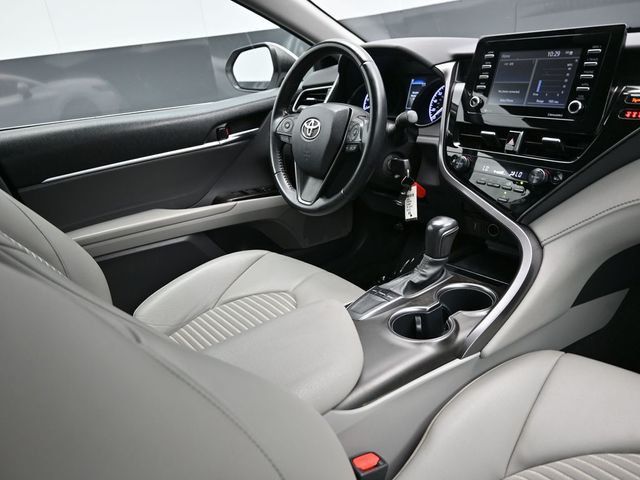 2022 Toyota Camry SE Automatic - 23010637 - 17