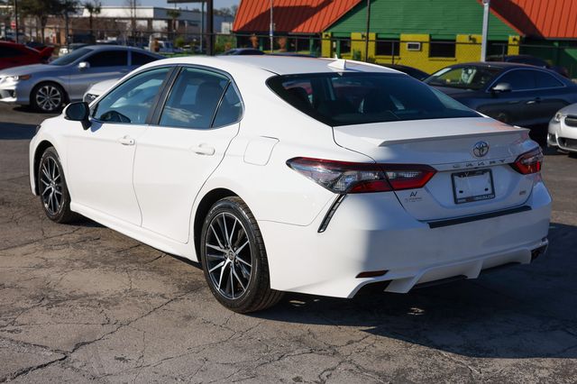 2022 Toyota Camry SE Automatic - 22984118 - 9