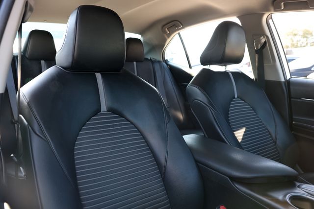 2022 Toyota Camry SE Automatic - 22984118 - 18