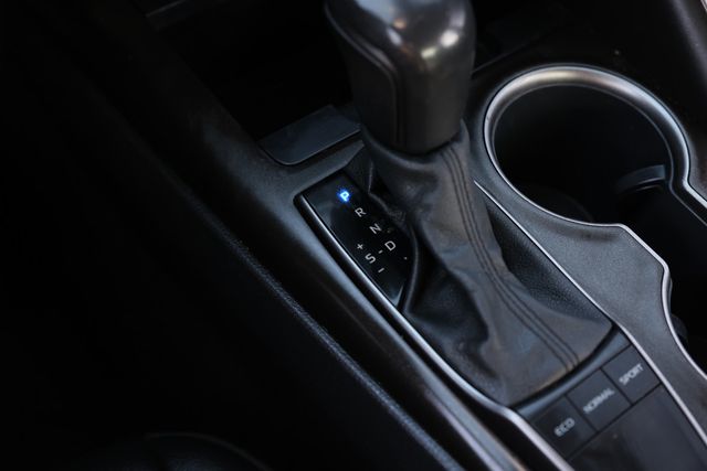 2022 Toyota Camry SE Automatic - 22984118 - 38
