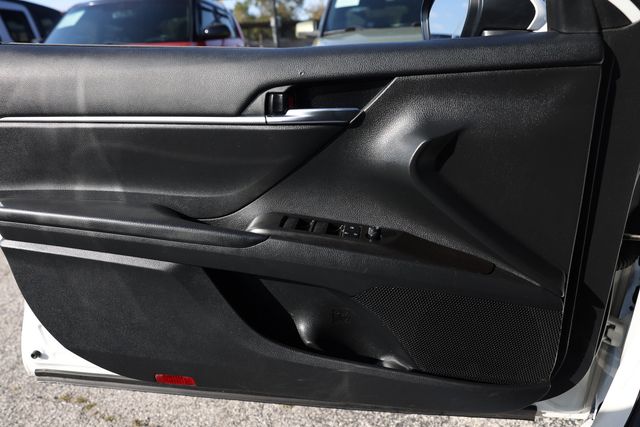 2022 Toyota Camry SE Automatic - 22984118 - 40