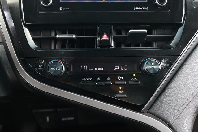 2022 Toyota Camry SE Automatic - 23016247 - 33