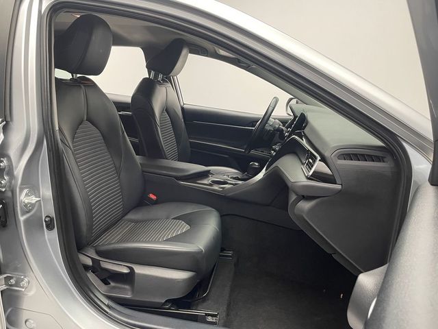 2022 Toyota Camry SE Automatic - 22954593 - 17
