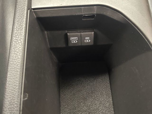 2022 Toyota Camry SE Automatic - 22954593 - 29