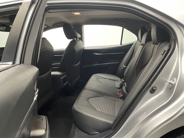 2022 Toyota Camry SE Automatic - 22954593 - 32