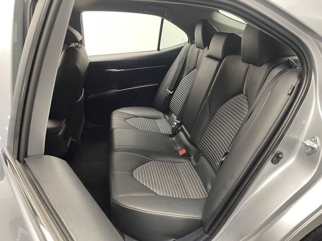 2022 Toyota Camry SE Automatic - 22954593 - 33