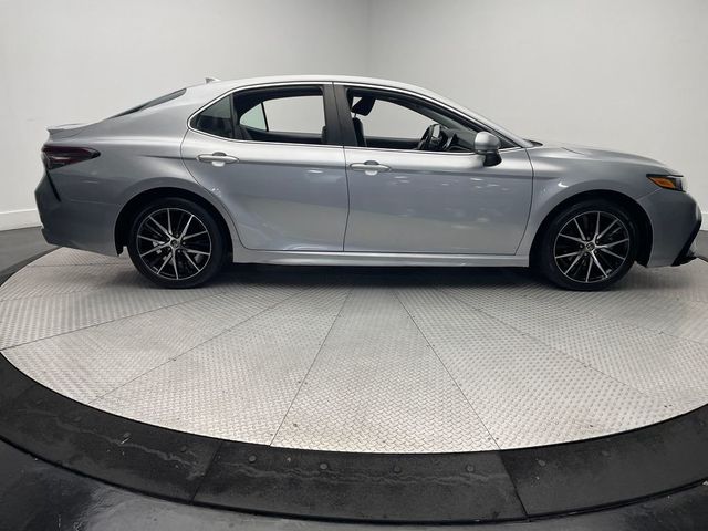 2022 Toyota Camry SE Automatic - 22954593 - 3