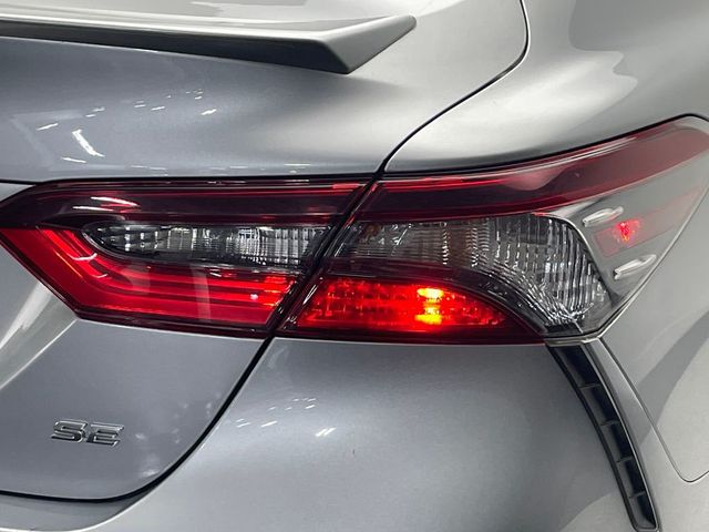 2022 Toyota Camry SE Automatic - 22954593 - 40