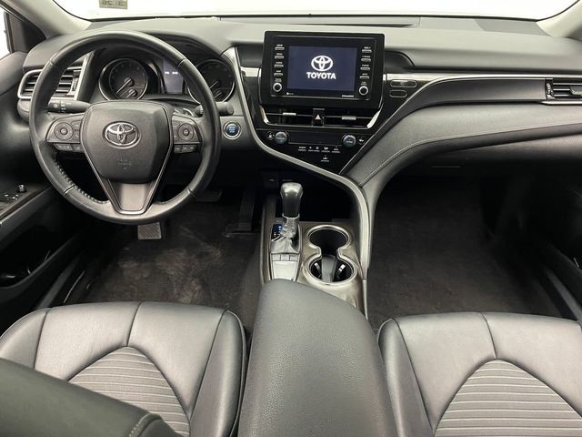 2022 Toyota Camry SE Automatic - 22981522 - 25