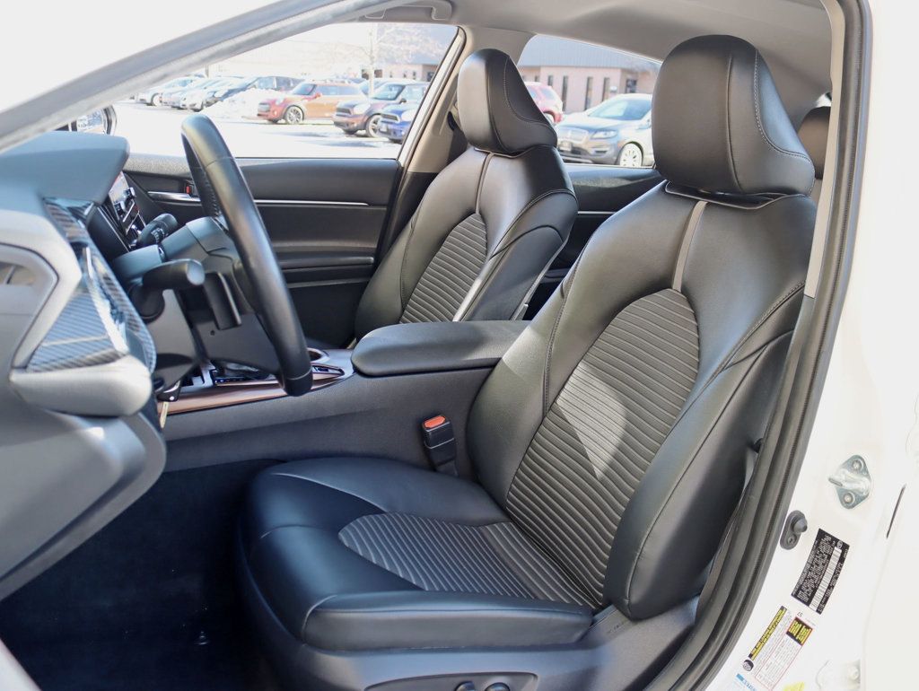 2022 Toyota Camry SE Automatic AWD - 22960175 - 19