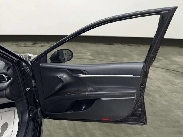 2022 Toyota Camry SE AWD 4dr Sedan - 23054665 - 18