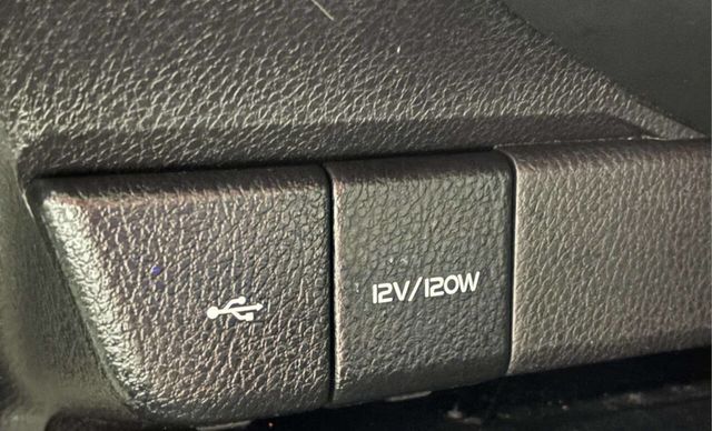 2022 Toyota Camry SE AWD 4dr Sedan - 23054665 - 25