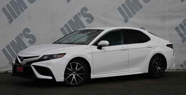 2022 Toyota Camry SE Brand New Tires - 22936179 - 0