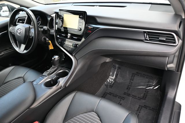 2022 Toyota Camry SE Brand New Tires - 22936179 - 7