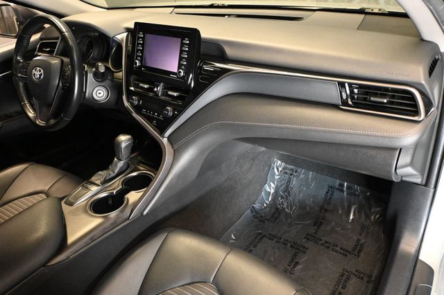2022 Toyota Camry SE Nightshade Automatic - 23071019 - 10
