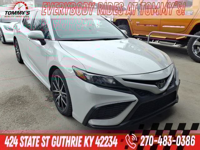 2022 Toyota Camry SE Sedan 4D - 22996160 - 0