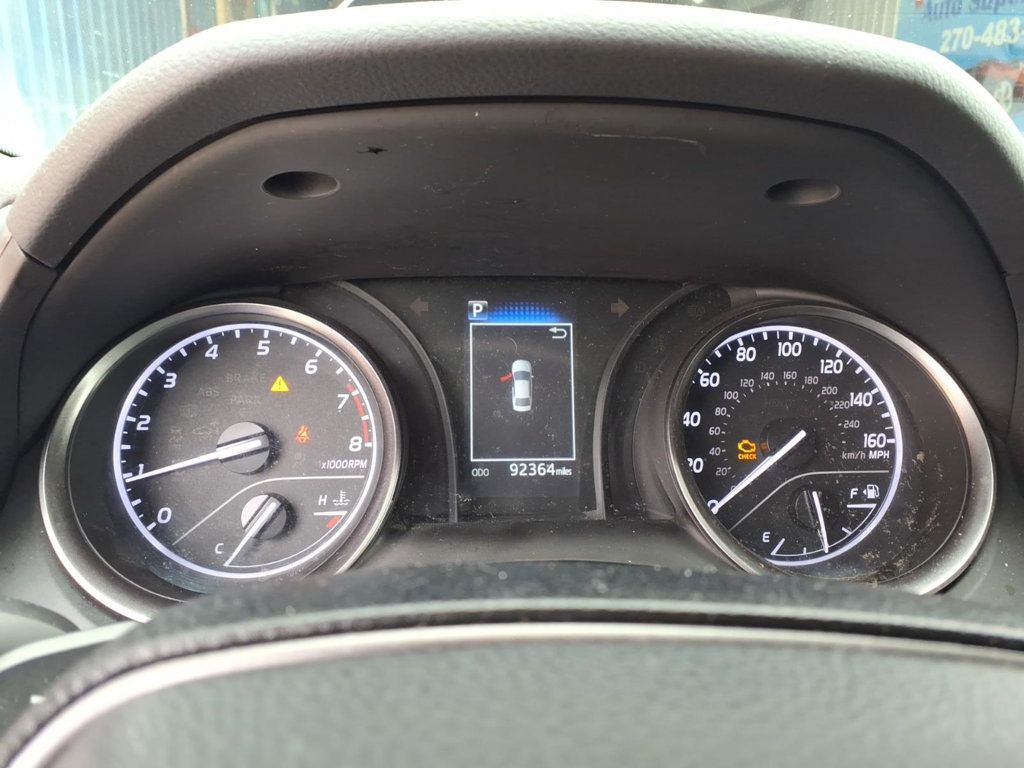 2022 Toyota Camry SE Sedan 4D - 22996160 - 9