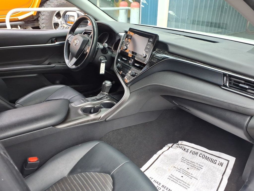 2022 Toyota Camry SE Sedan 4D - 22996160 - 15