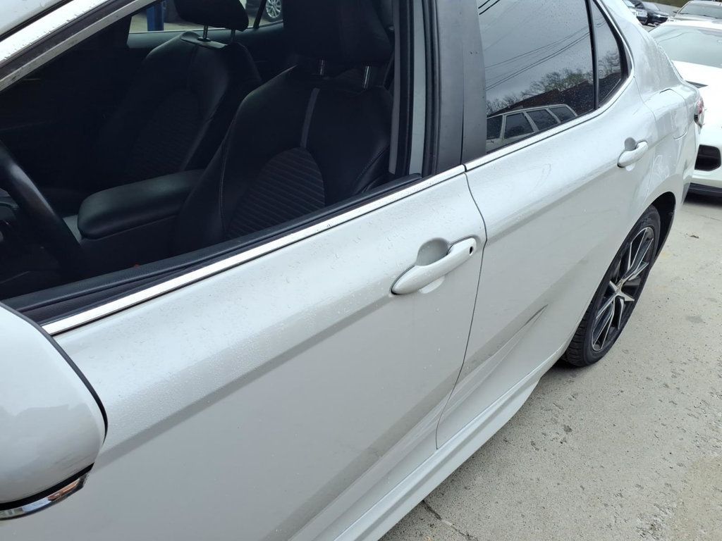 2022 Toyota Camry SE Sedan 4D - 22996160 - 4