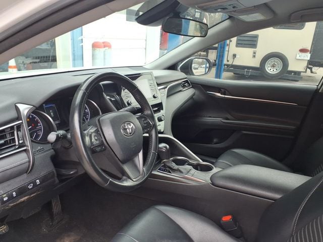 2022 Toyota Camry SE Sedan 4D - 22996160 - 5