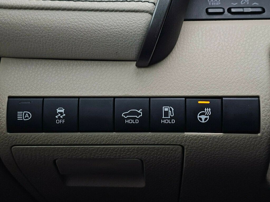 2022 Toyota Camry XLE Automatic AWD - 22988256 - 32