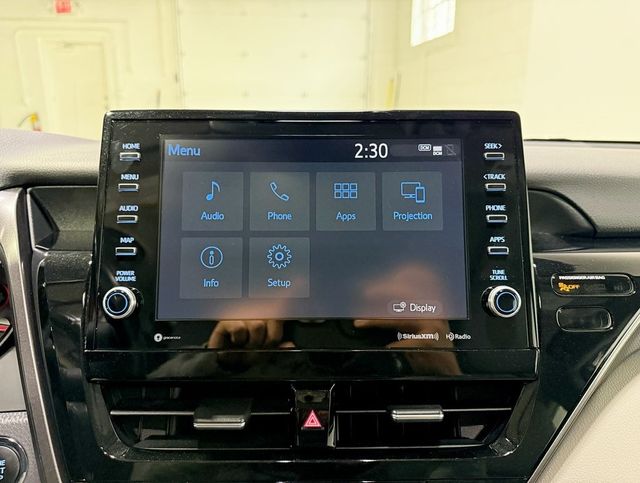 2022 Toyota Camry XSE Automatic - 22952173 - 17